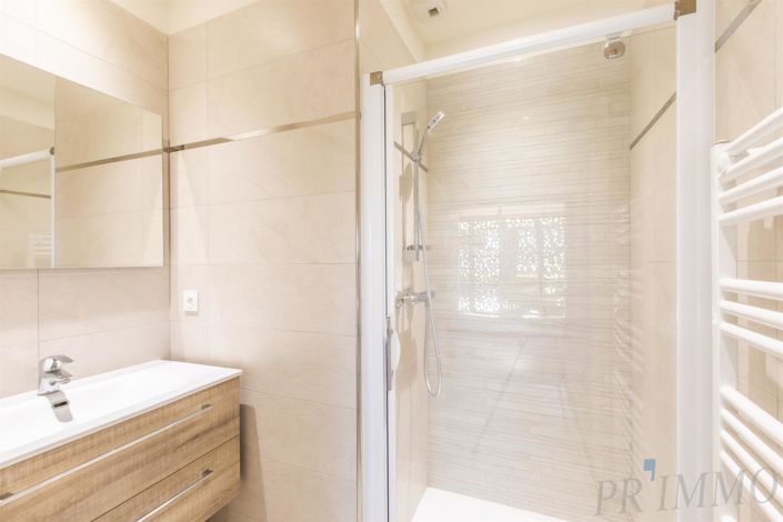 Image No.14-5 Bed House for sale