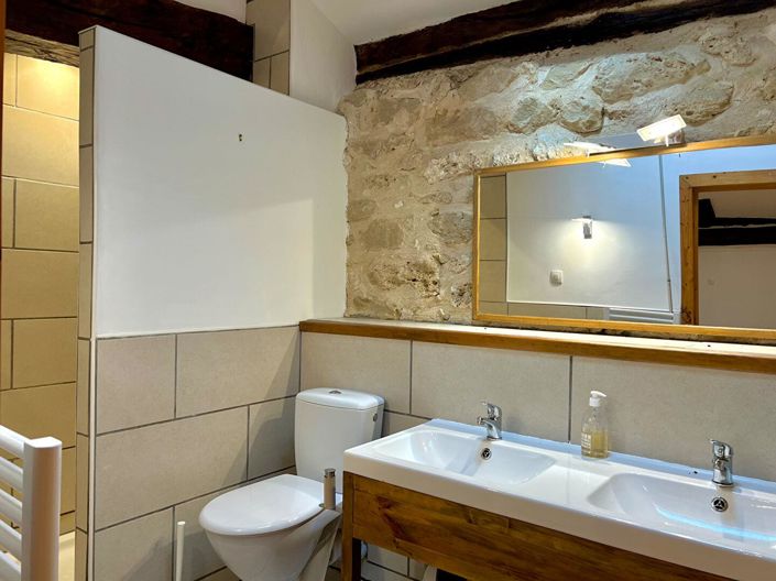 Image No.12-6 Bed House for sale