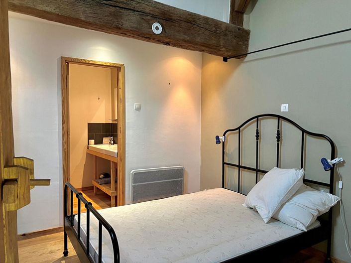 Image No.13-6 Bed House for sale