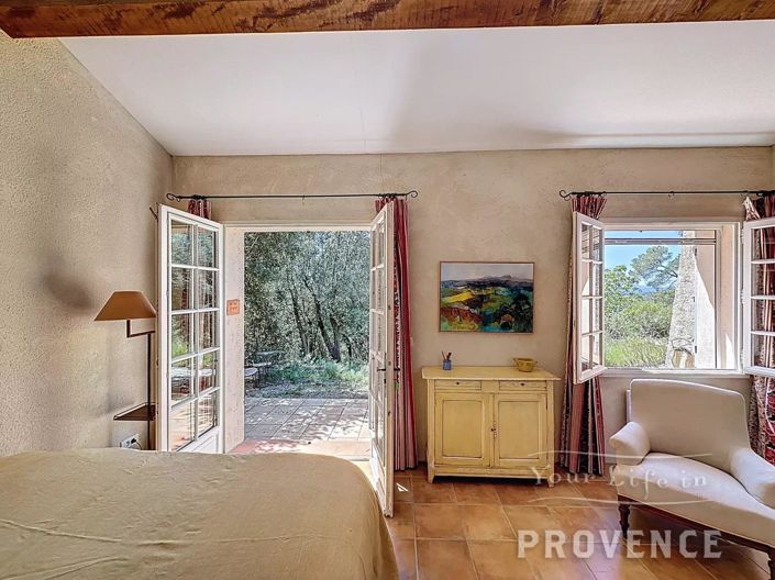 Image No.19-4 Bed House for sale