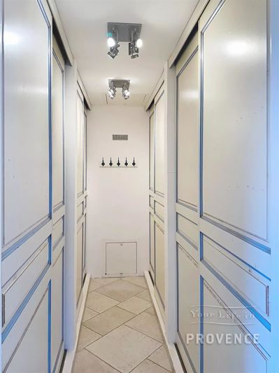 Image No.24-4 Bed House for sale