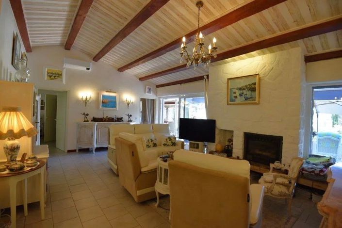 Image No.3-Maison de 4 chambres à vendre à Seillans