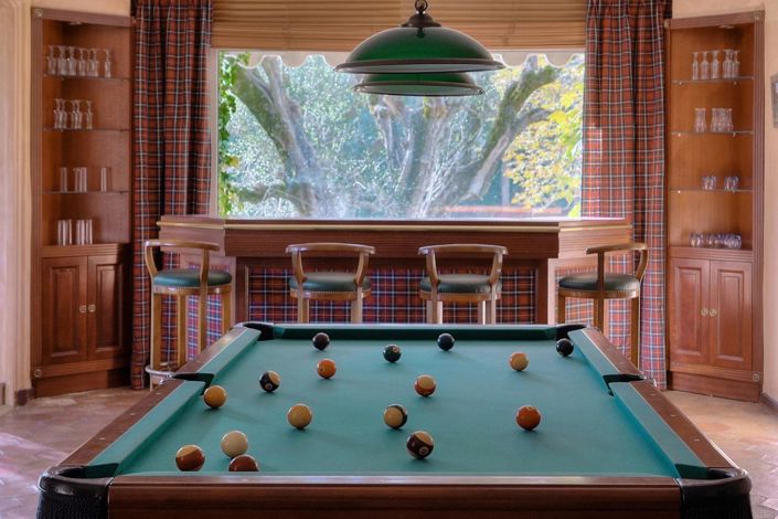 Image No.8-6 Bed House for sale