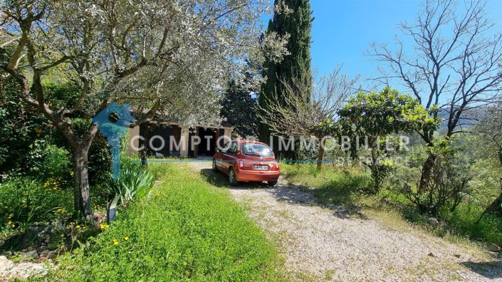 Image No.17-3 Bed House for sale