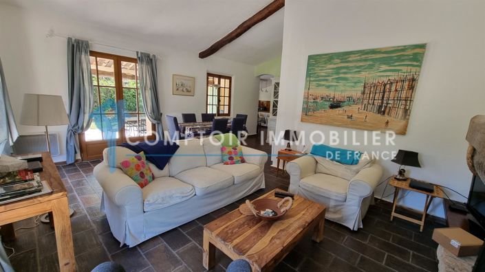 Image No.7-3 Bed House for sale