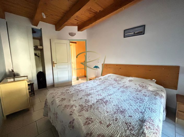 Image No.17-4 Bed House for sale