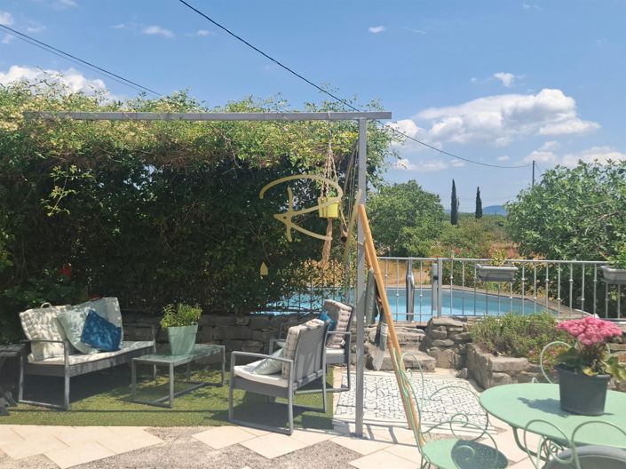 Image No.2-4 Bed House for sale