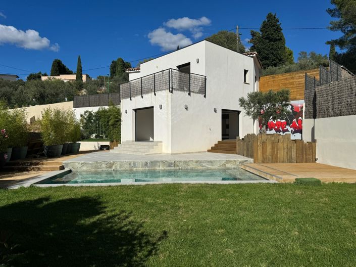 Image No.2-4 Bed House for sale