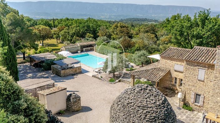 Image No.2-4 Bed House for sale