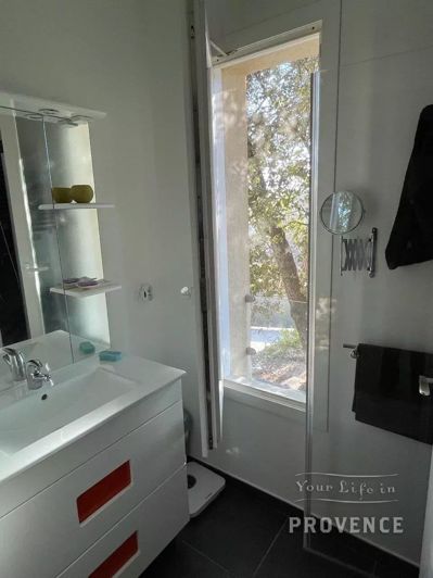 Image No.12-3 Bed House for sale