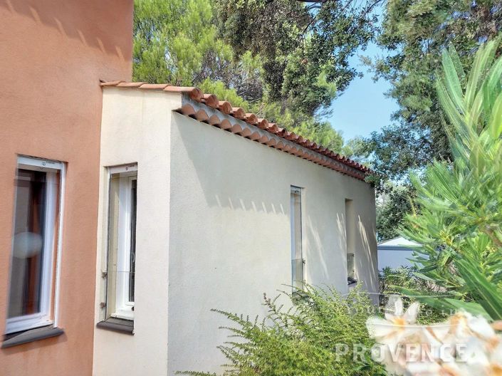 Image No.19-3 Bed House for sale