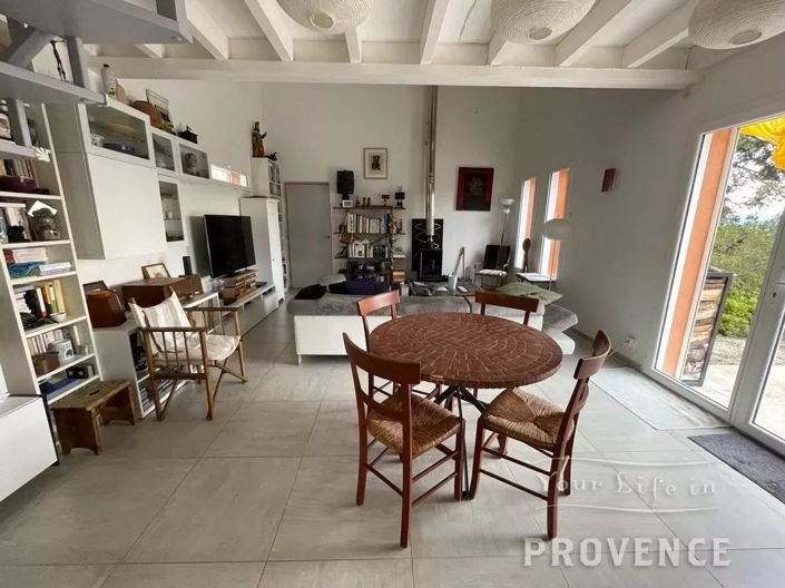 Image No.25-3 Bed House for sale