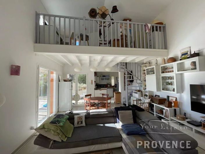 Image No.3-3 Bed House for sale