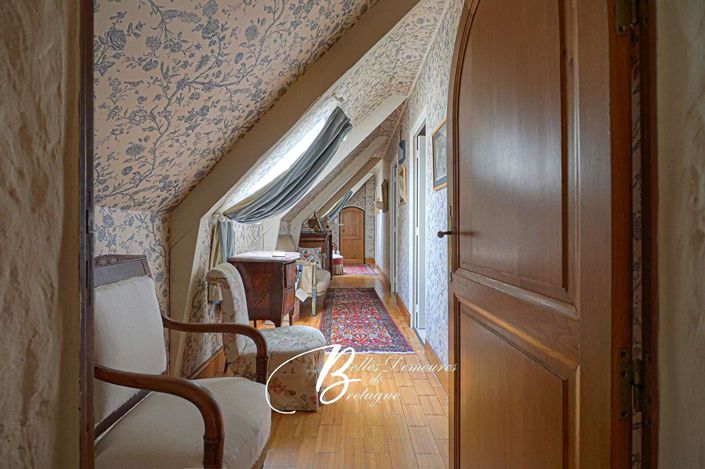 Image No.15-6 Bed House for sale