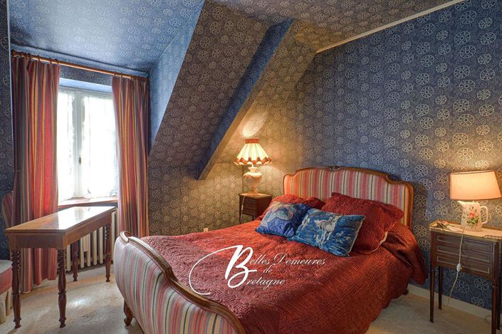 Image No.16-6 Bed House for sale