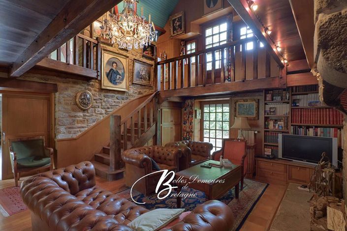 Image No.5-6 Bed House for sale