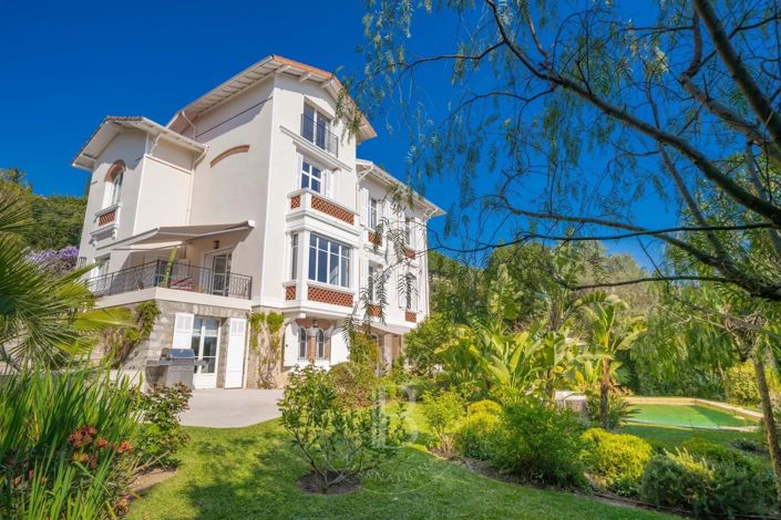 Image No.10-5 Bed House for sale