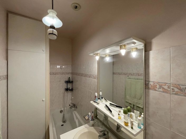 Image No.17-2 Bed Apartment for sale