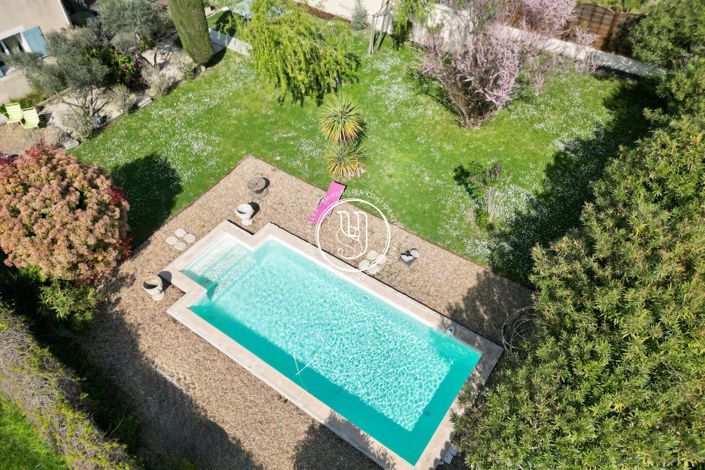 Image No.1-3 Bed House for sale