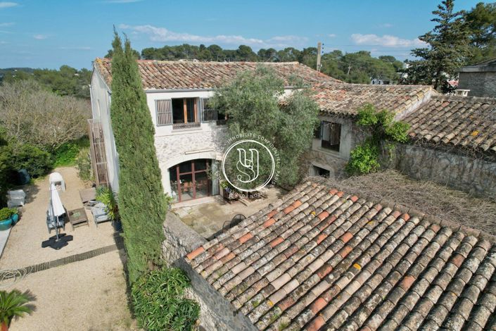 Image No.1-6 Bed House for sale