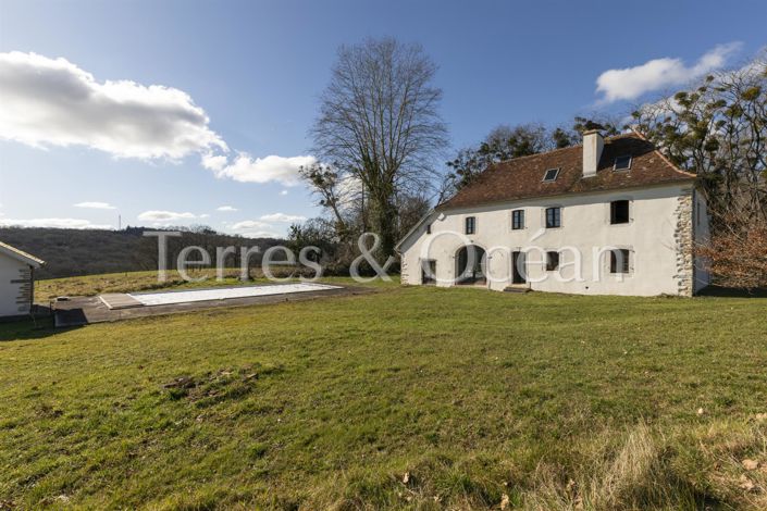 Image No.1-Maison de 6 chambres à vendre à Salies-de-Bearn
