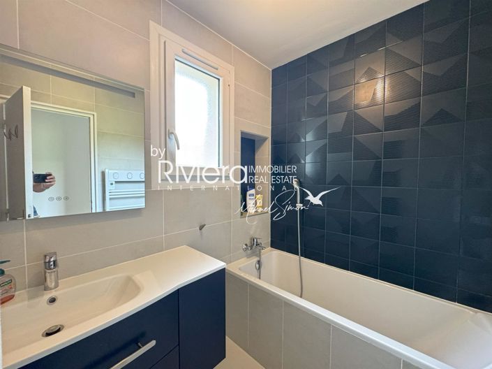 Image No.13-5 Bed House for sale