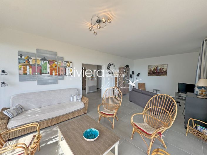 Image No.7-5 Bed House for sale