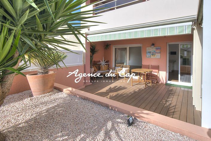 Image No.1-3 Bed Apartment for sale