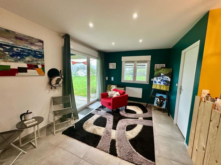 Image No.7-2 Bed House for sale