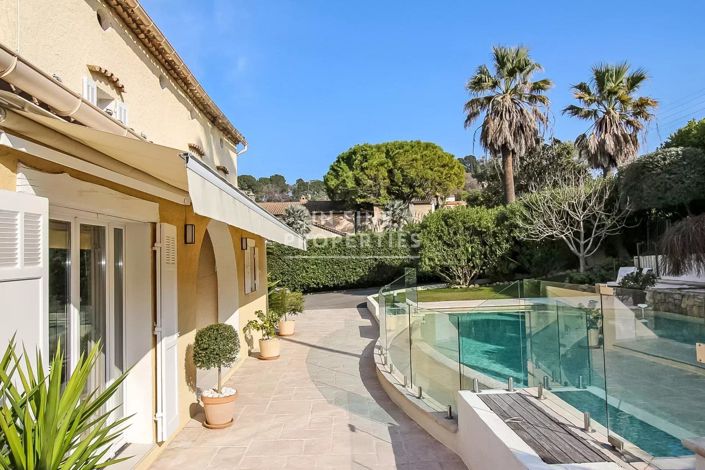 Image No.26-4 Bed House for sale