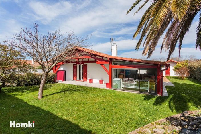 Image No.1-3 Bed House for sale