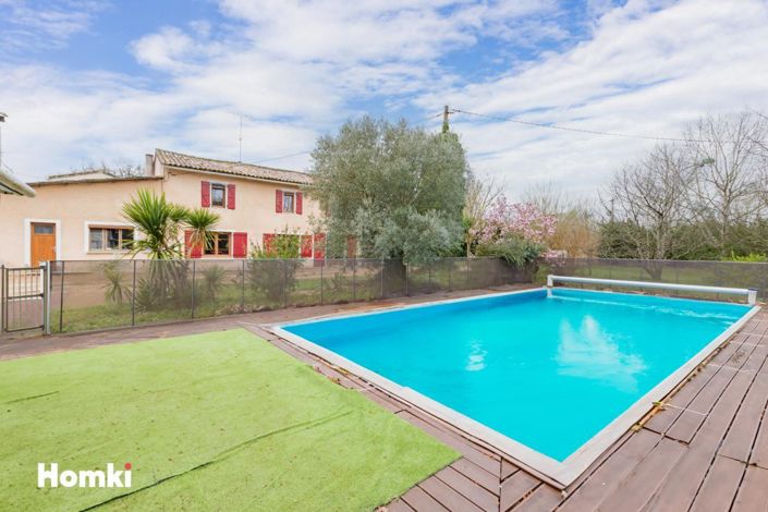 Image No.1-3 Bed House for sale