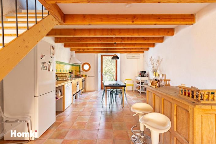 Image No.1-4 Bed House for sale
