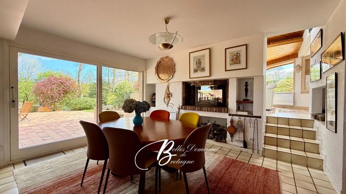 Image No.10-7 Bed House for sale