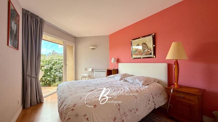 Image No.13-7 Bed House for sale