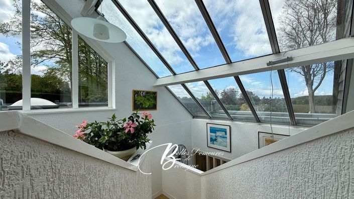 Image No.17-7 Bed House for sale