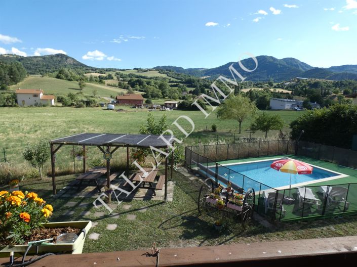 Image No.12-10 Bed House for sale