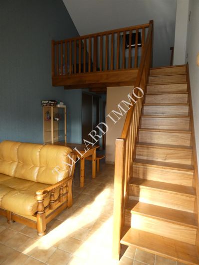 Image No.21-10 Bed House for sale