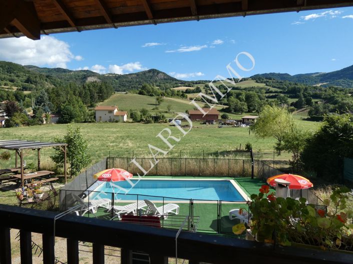 Image No.26-10 Bed House for sale