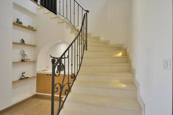 Image No.20-4 Bed House for sale