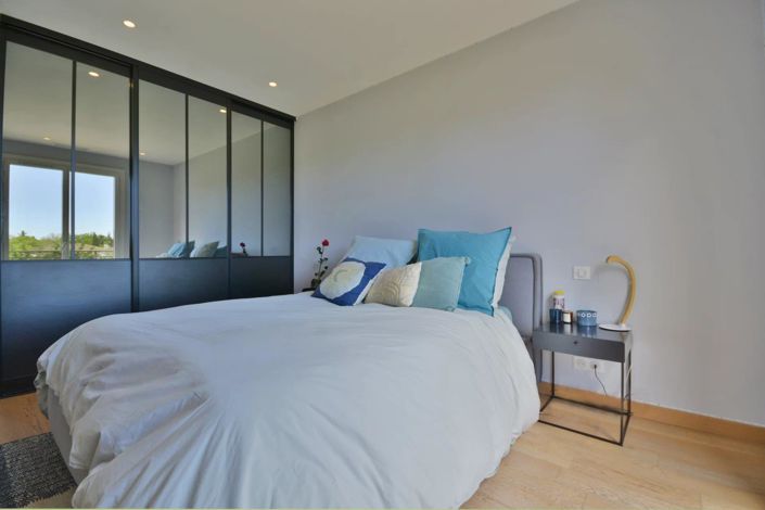 Image No.28-4 Bed House for sale