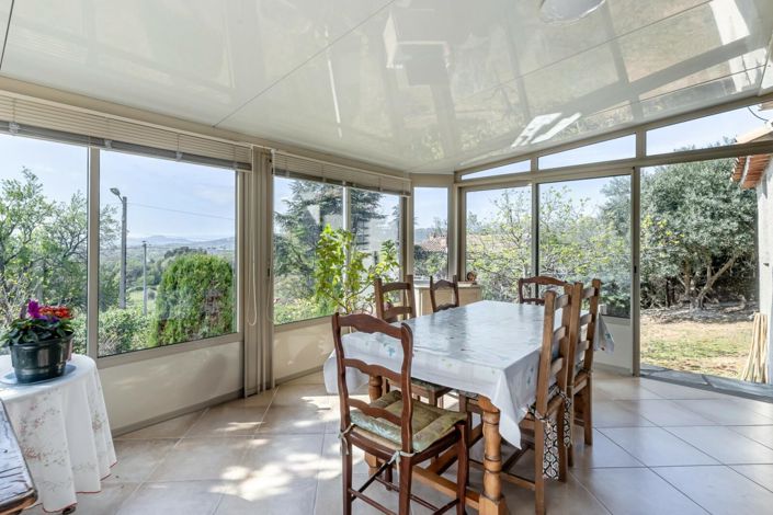 Image No.3-5 Bed House for sale