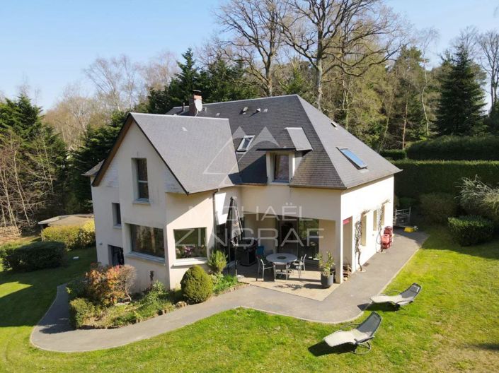 Image No.1-Maison de 6 chambres à vendre à Pont-l'Evêque