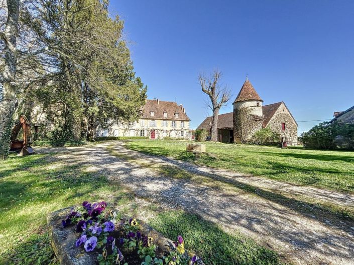 Image No.1-Propriété de 8 chambres à vendre à La Celle