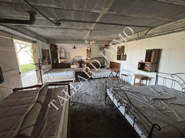 Image No.12-2 Bed House for sale