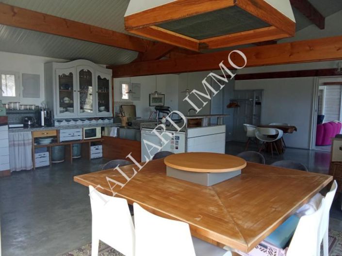 Image No.17-2 Bed House for sale