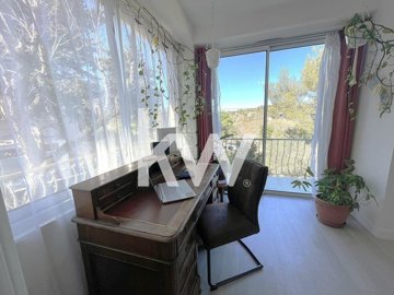 a25thwny8x805nvi9