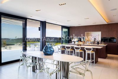 arja4tyeil725u4x9