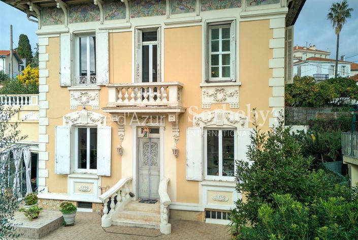 Image No.1-Propriété de 6 chambres à vendre à Cannes