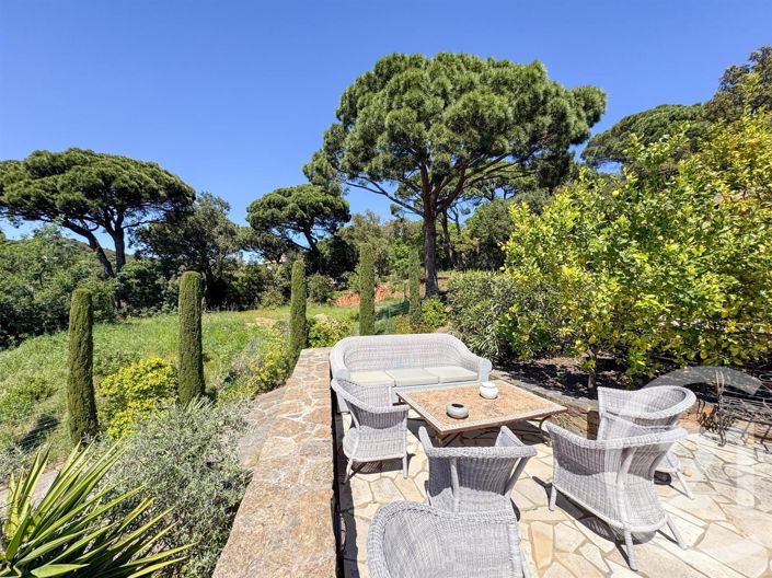 Image No.12-4 Bed House for sale